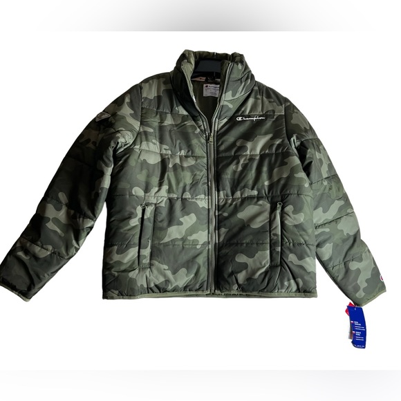 Champion Camouflage Puffer Jacket Size L NWT - Picture 4 of 8